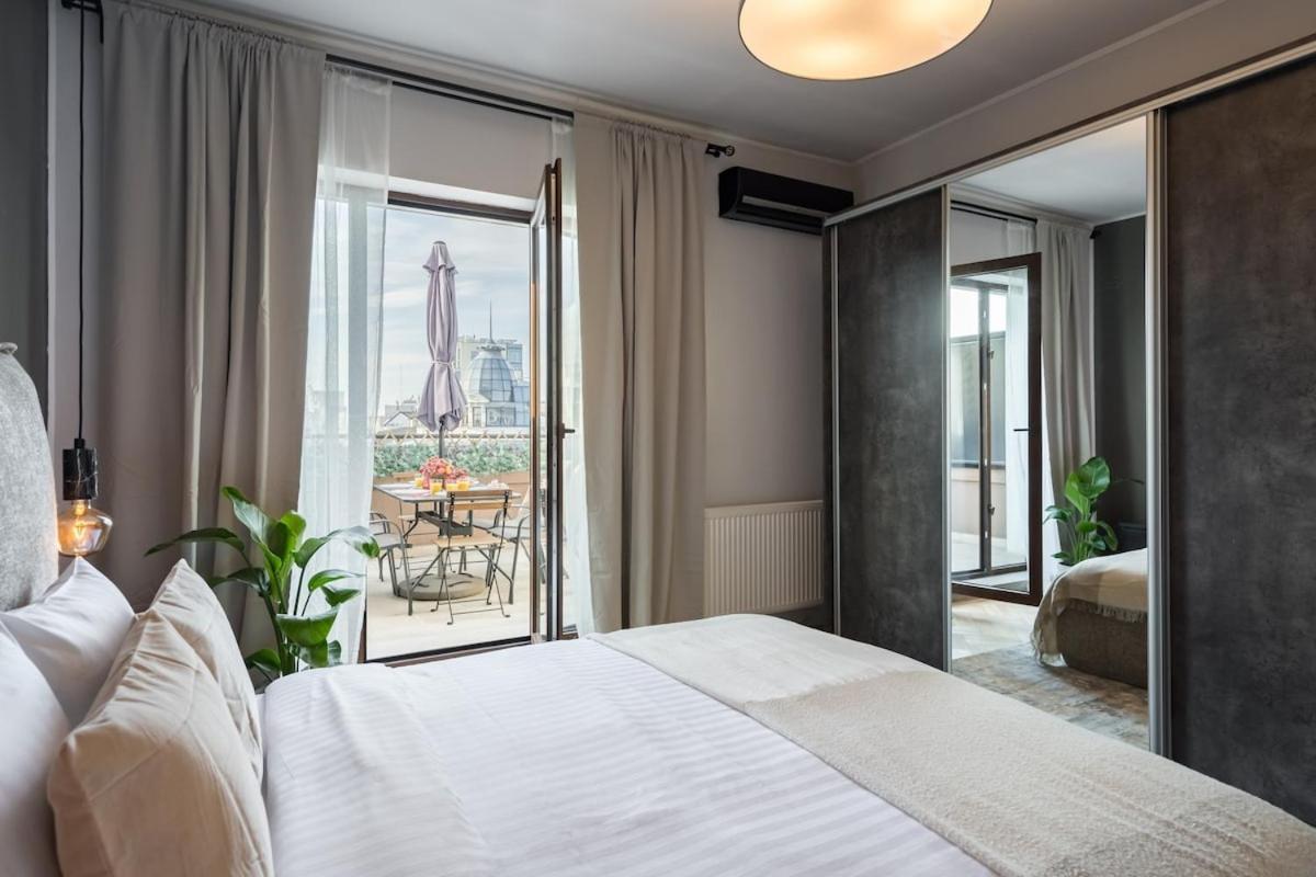 Sunny 2br Roof Flat - Amazing Terrace Bucureşti